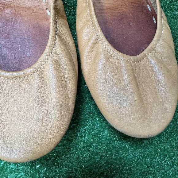 TIEKS By Gavrieli Camel Leather Ballet Flats Women's Shoes - Picture 10 of 12